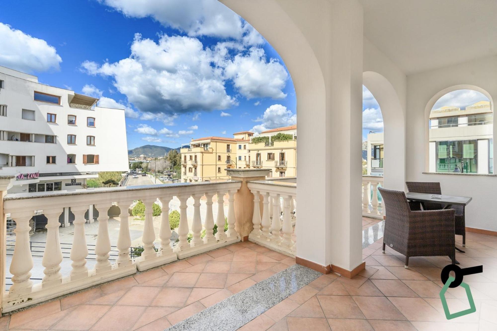 Hotiday Room Collection - Olbia Porto Dış mekan fotoğraf